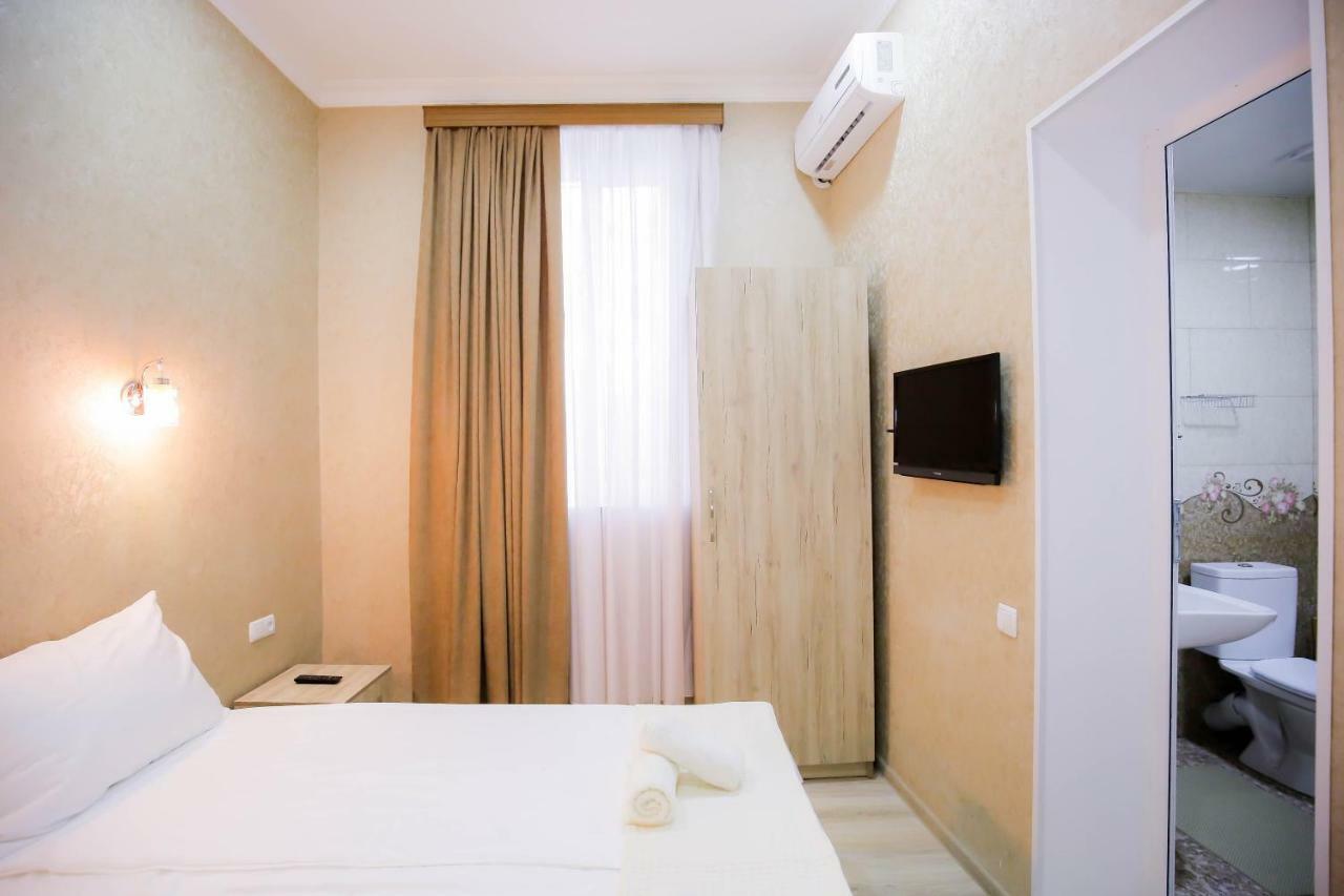 Anseza Otel Kutaisi Dış mekan fotoğraf