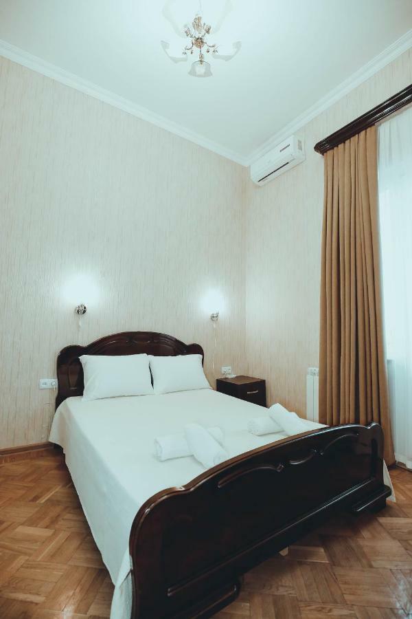 Anseza Otel Kutaisi Dış mekan fotoğraf