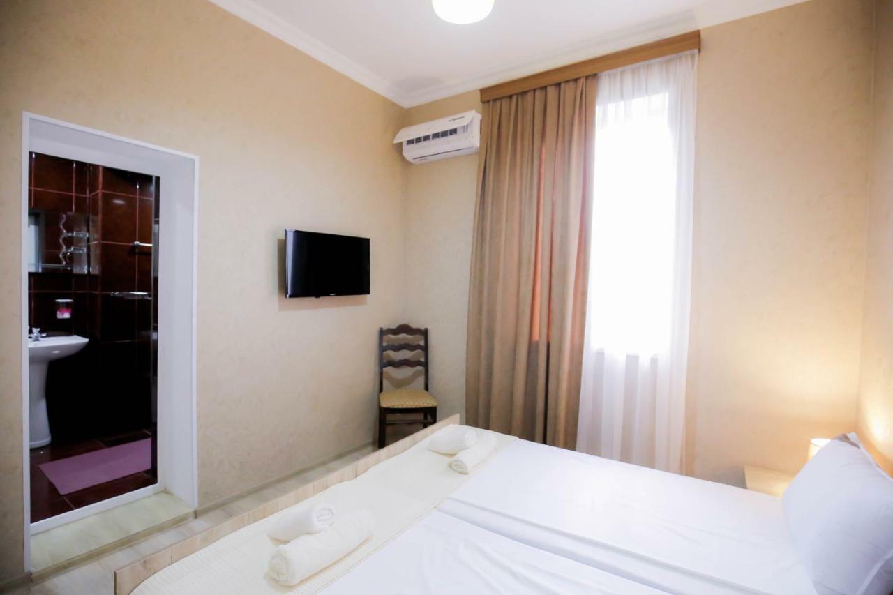 Anseza Otel Kutaisi Dış mekan fotoğraf