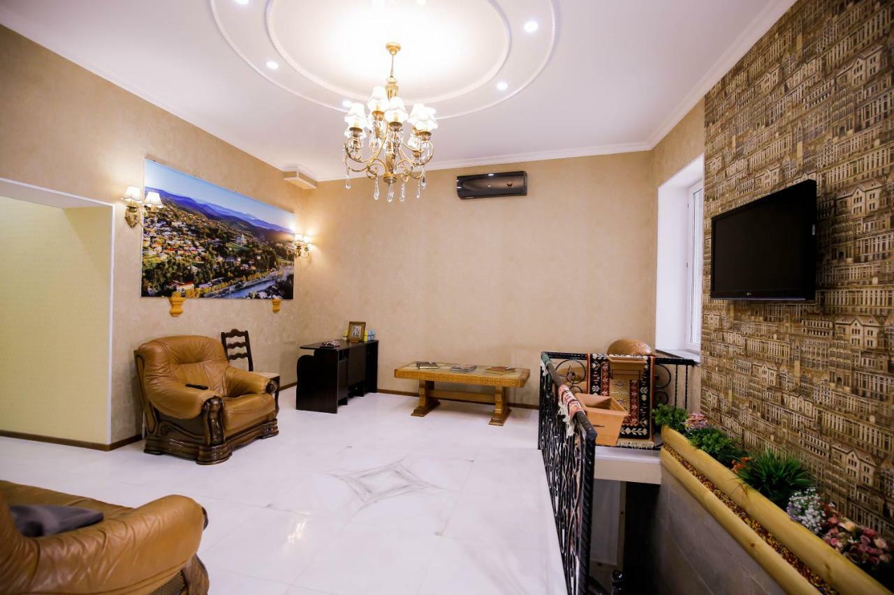 Anseza Otel Kutaisi Dış mekan fotoğraf
